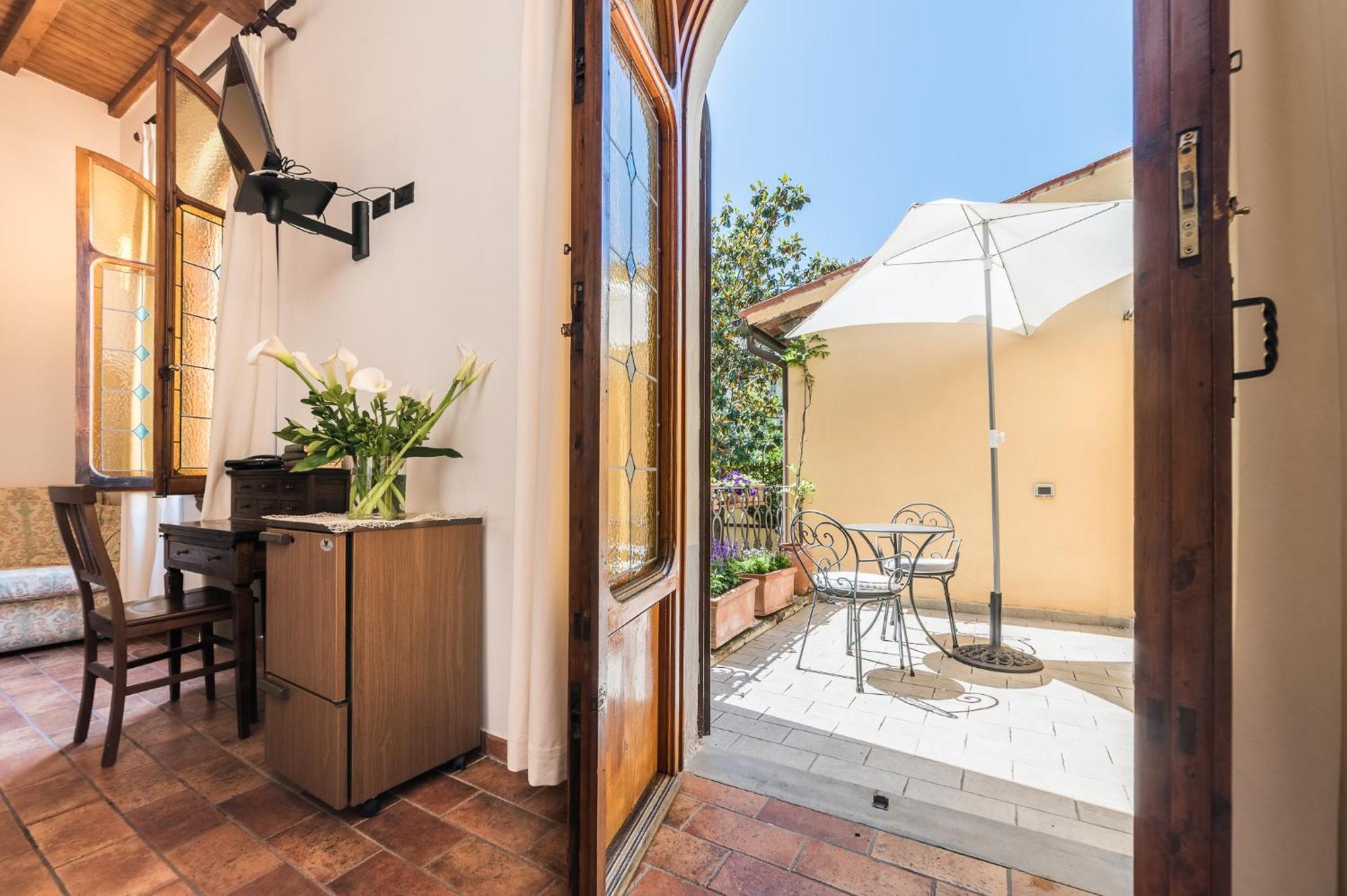 Residenza Il Villino B&B Floransa Dış mekan fotoğraf
